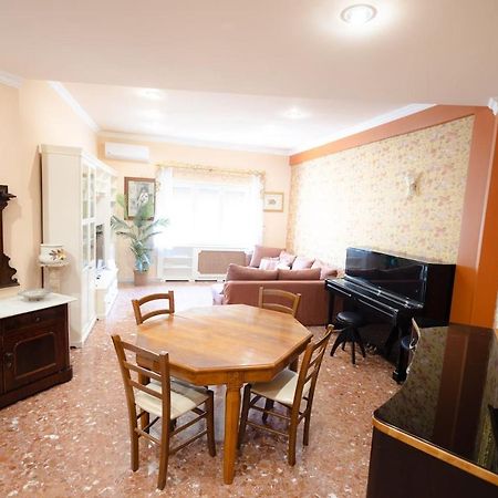 La Casa Di Daniela Διαμέρισμα Λίντο ντι Όστια Εξωτερικό φωτογραφία