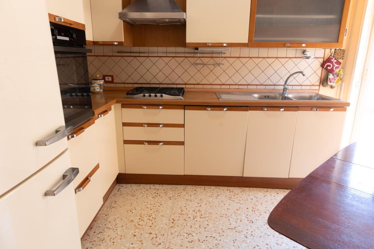 La Casa Di Daniela Διαμέρισμα Λίντο ντι Όστια Εξωτερικό φωτογραφία